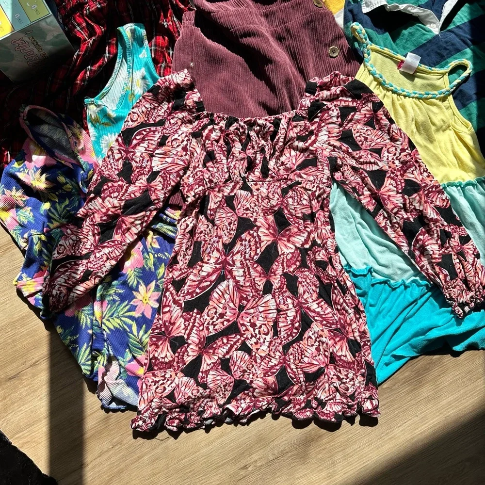 Daisy Black Velvet Kids Dress - Picture 2 of 15